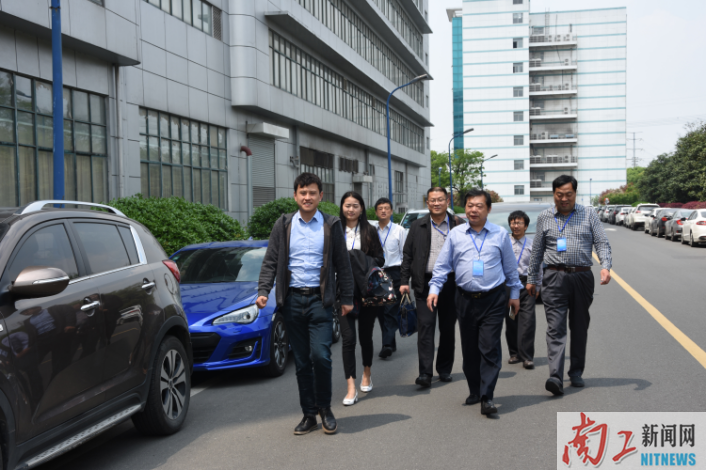 2017-05-02_170938_514183.png 2017-05-02_170938_514183.png