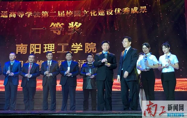 2018-12-07_165309_646027.jpg 12.jpg